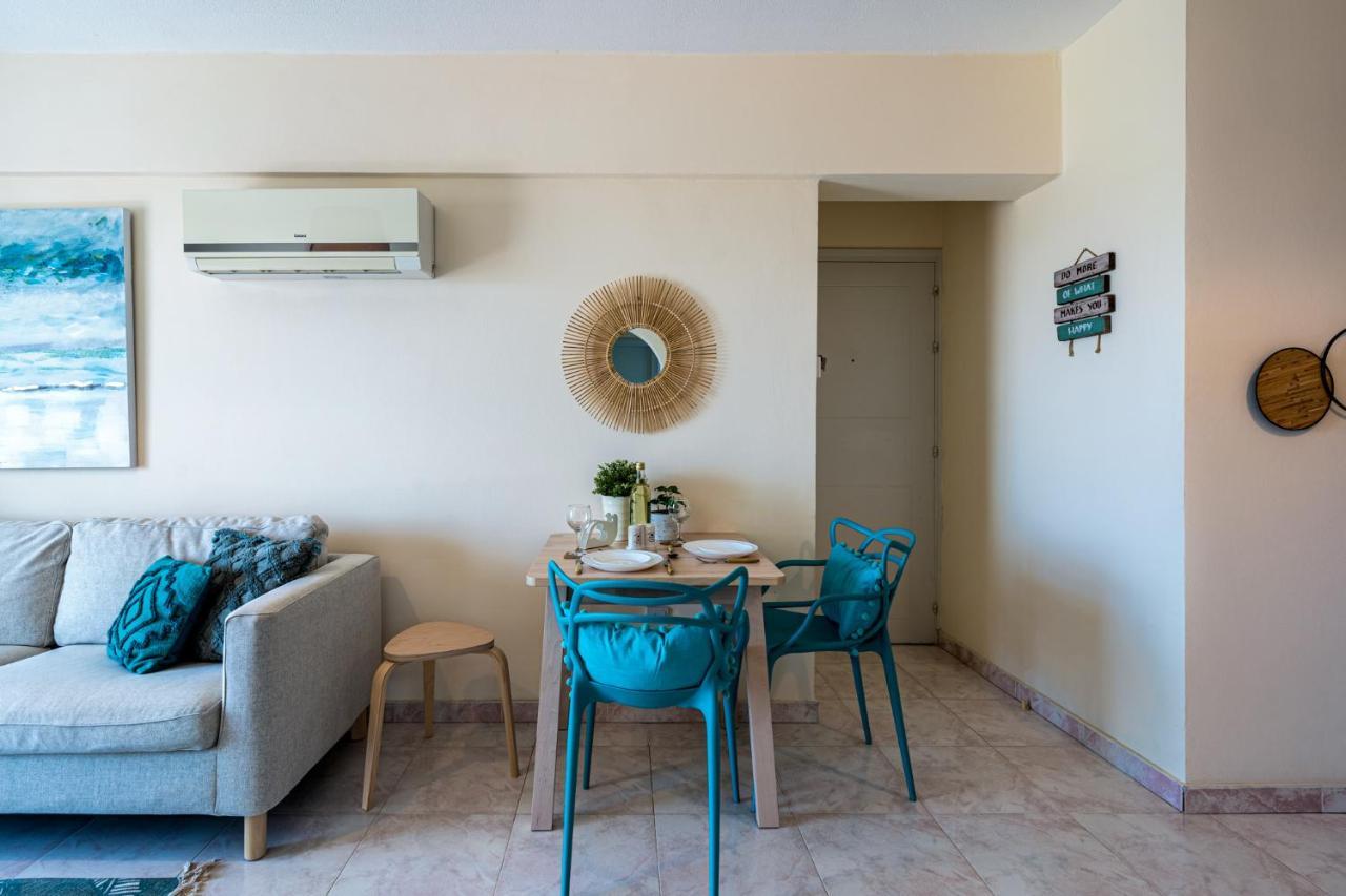 Sunny 2-Br Apartment In Mackenzie Ларнака Екстер'єр фото